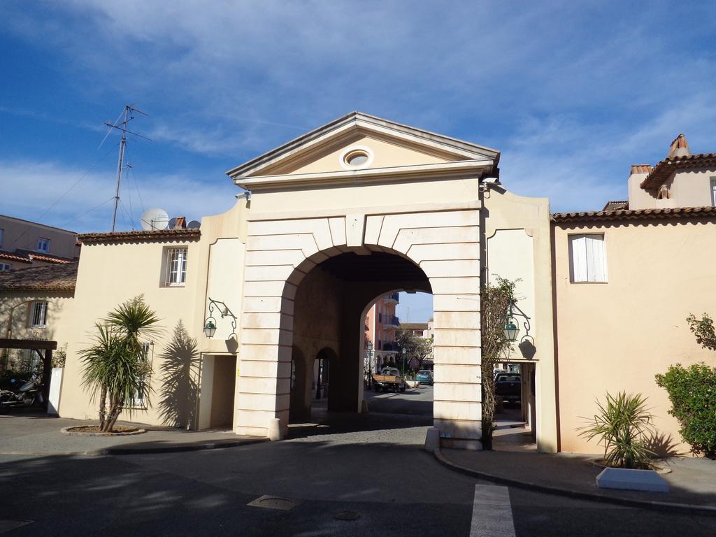 Apartment Port Grimaud Eksteriør billede